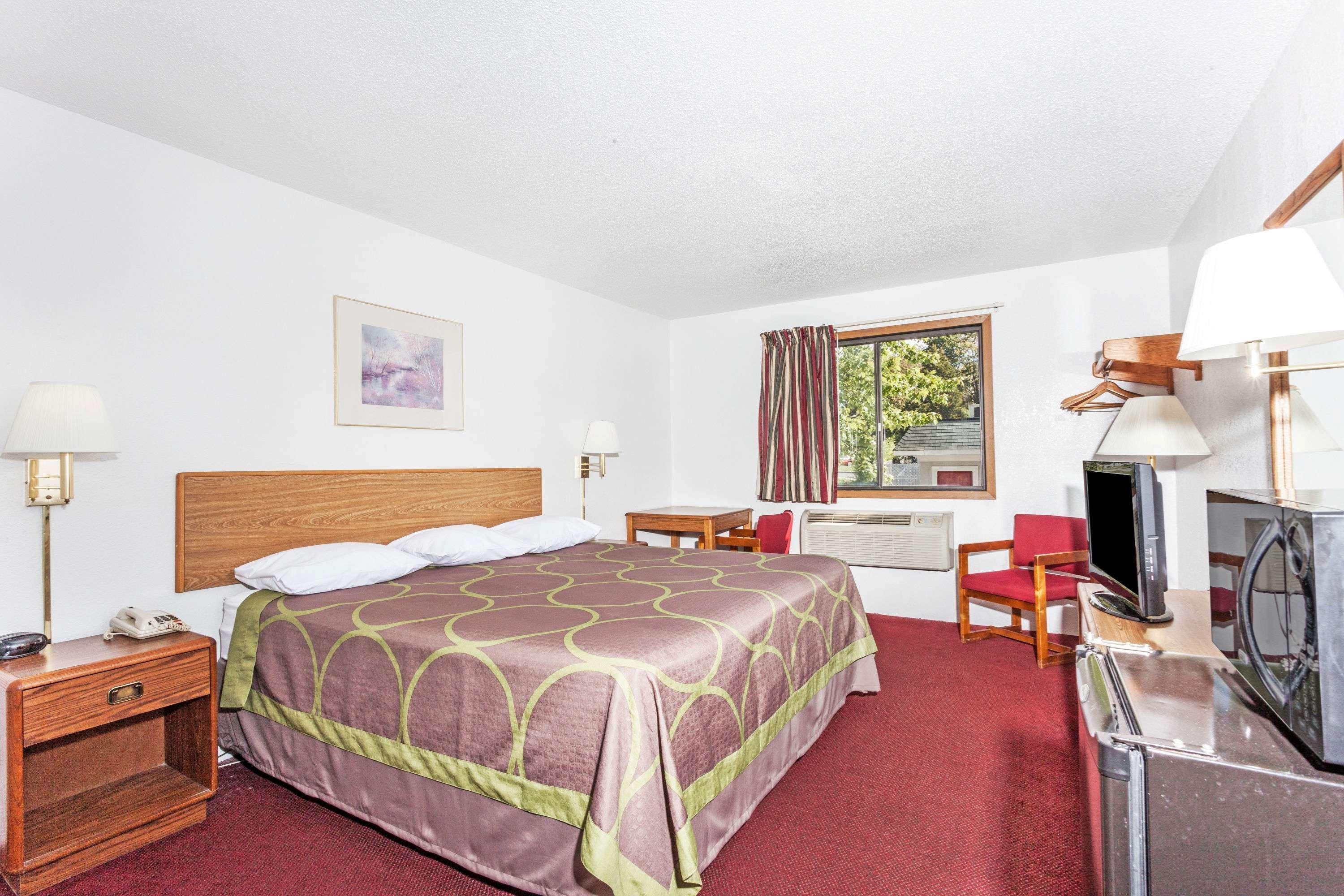 Super 8 By Wyndham Winchester Va Eksteriør bilde